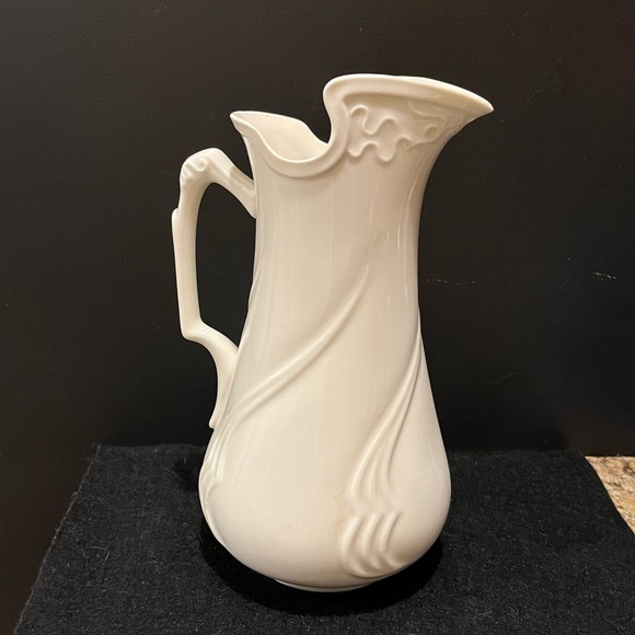 Vintage I. Godinger & Co. Embossed Ivory Porcelain Pitcher - Picture 4 of 14